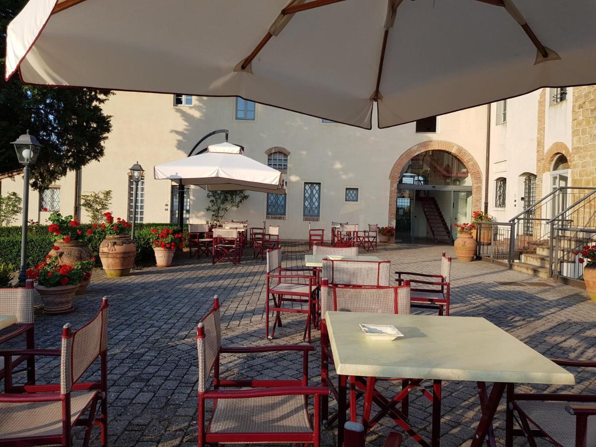 Appartamenti Ava E Tegrino Nell'Antica Dimora Di Fulignano San Gimignano Dış mekan fotoğraf